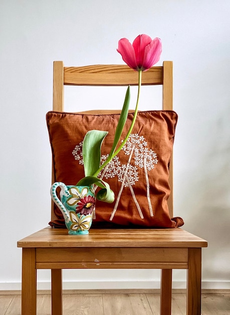 Ręcznie haftowana poduszka